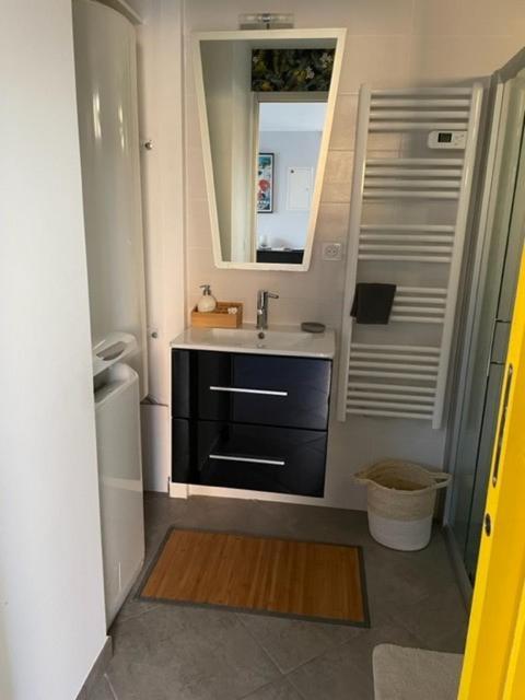 Charmant Studio Pouvant Accueillir 4 Personnes Anglet Exterior photo